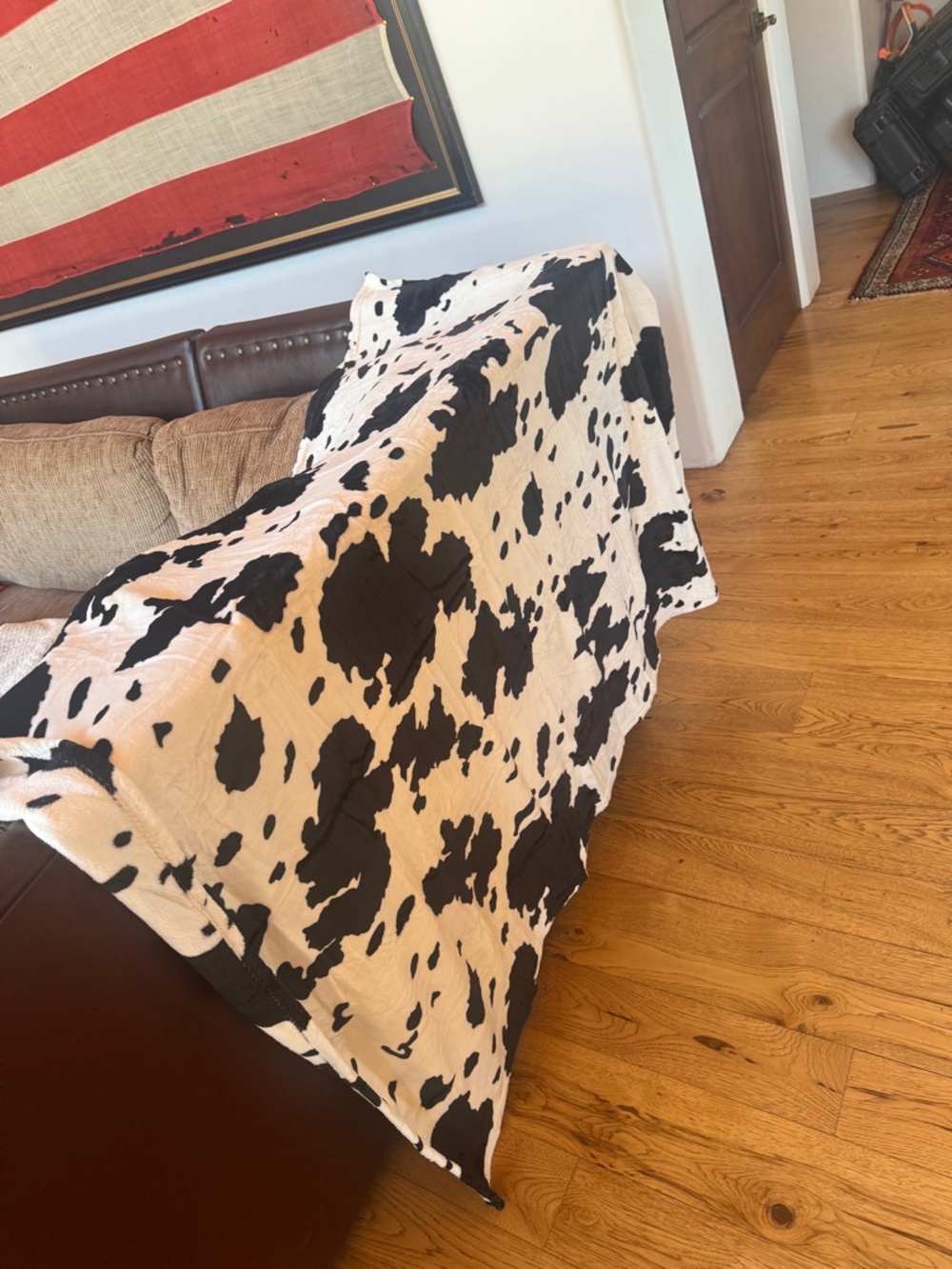 FARMHOUSE/MODERN MOUNTAIN (2) BLACK & WHITE ANIMAL PRINT BLANKETS BRAND NEW